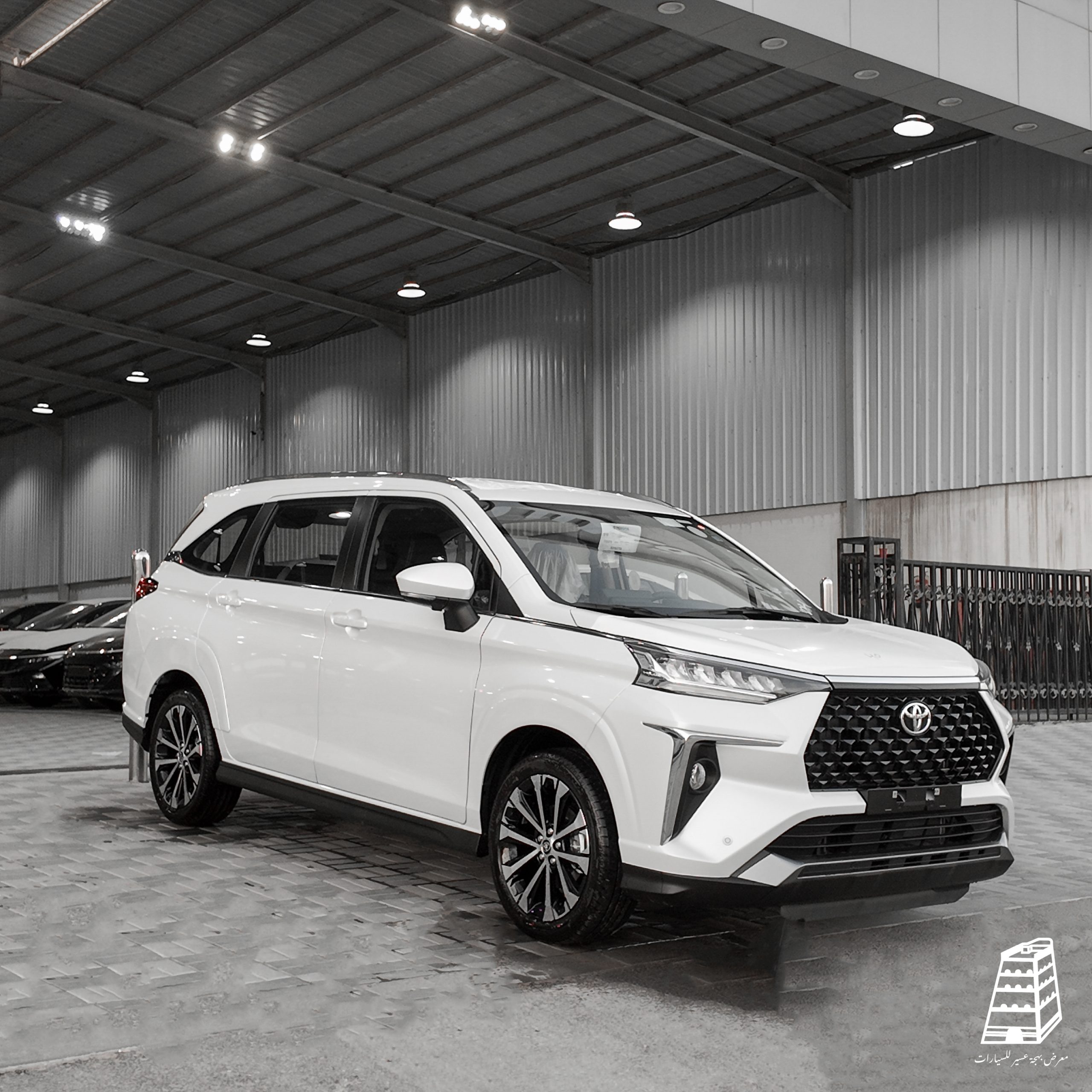 Toyota Veloz (White)