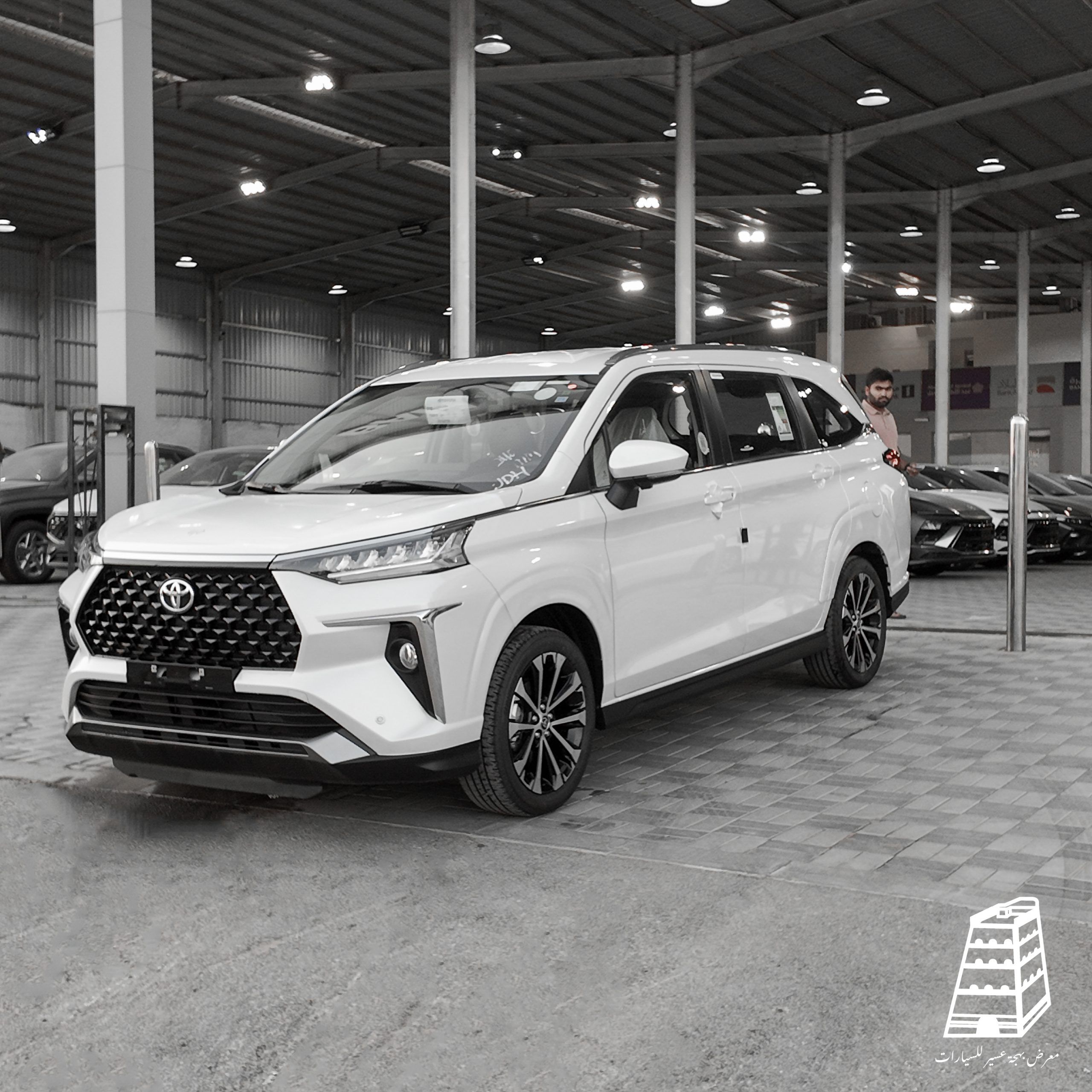 Toyota Veloz (White)