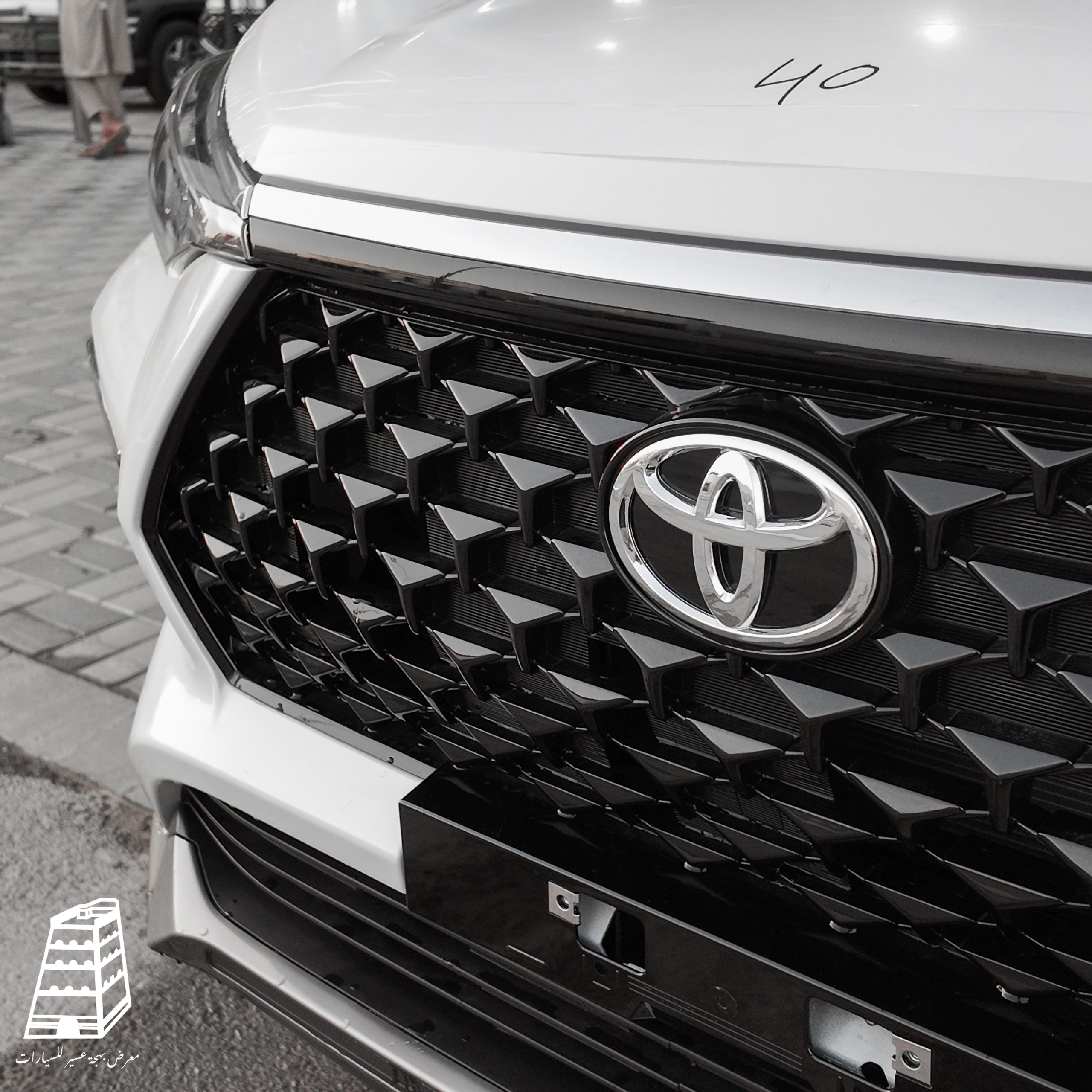 Toyota Veloz (White)