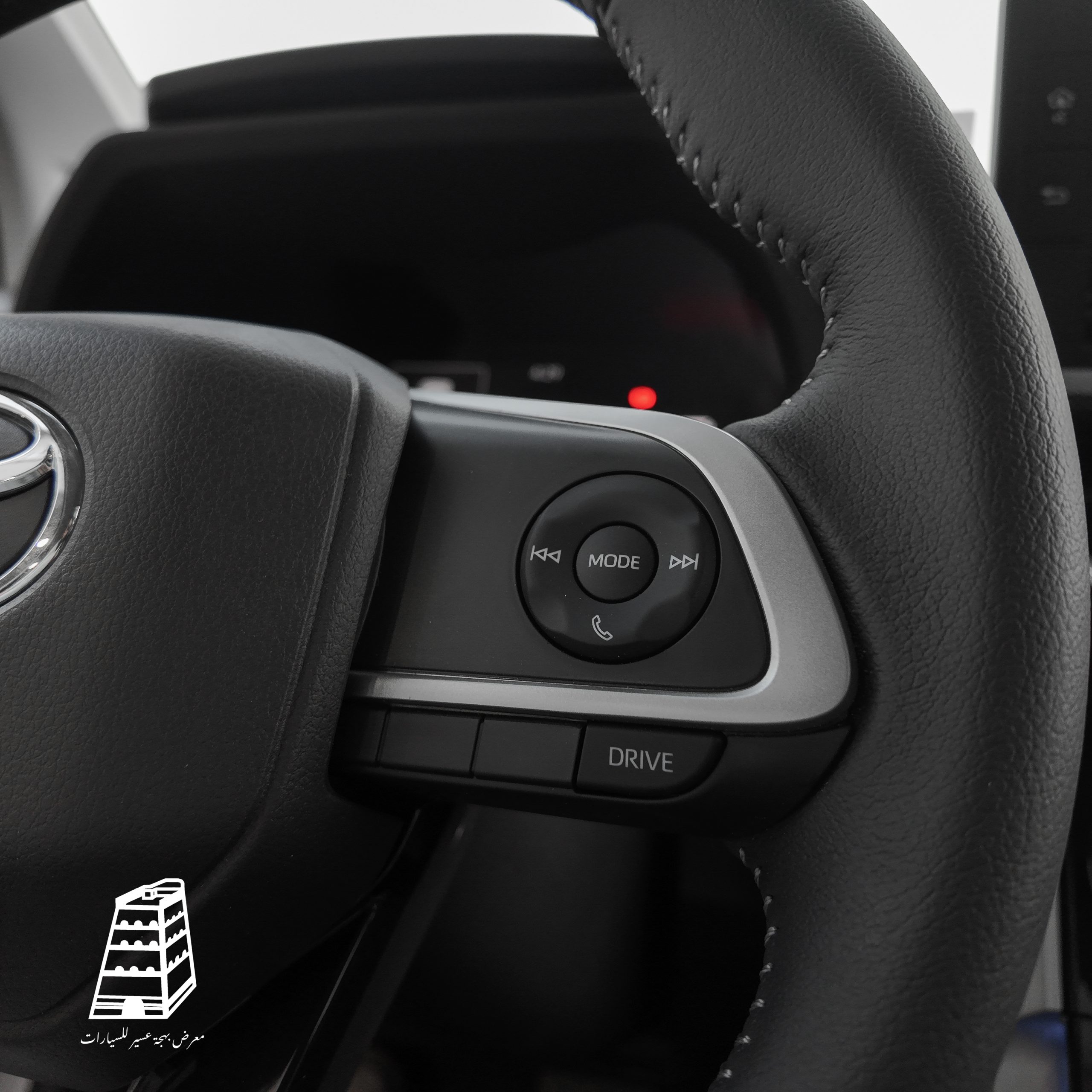 Toyota Veloz (White)