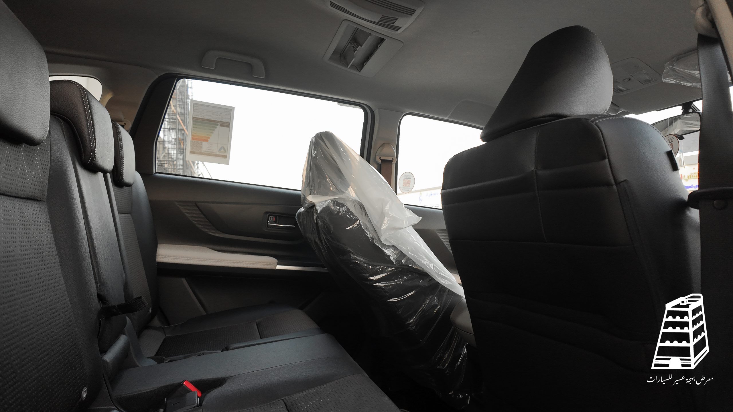 Toyota Veloz (White)