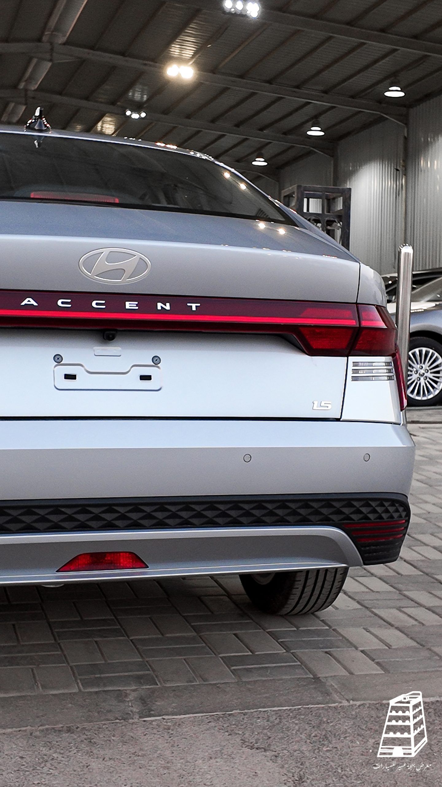 Hyundai Accent Comfort (Silver)