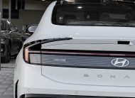 Hyundai Sonata Comfort (White)
