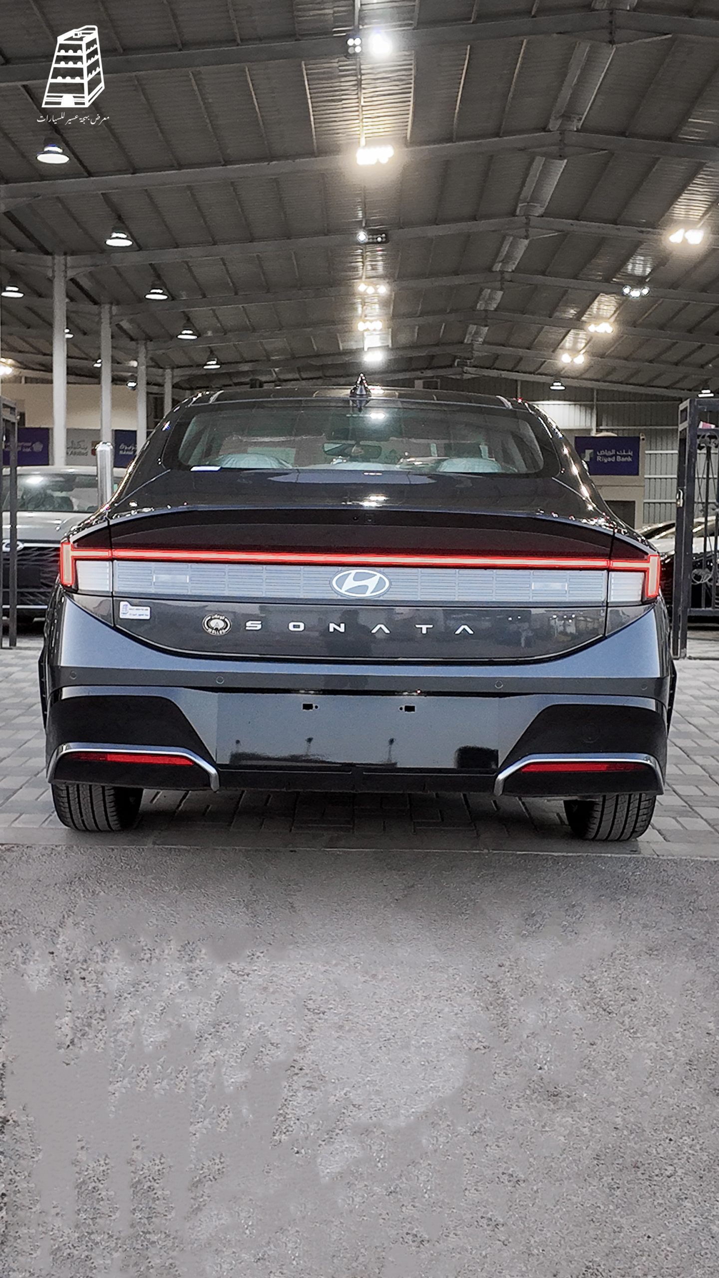 Hyundai Sonata Comfort (Black)