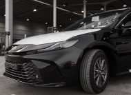 Toyota Camry E (Black)