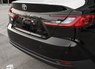 Toyota Camry E (Black)
