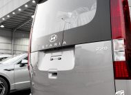 Hyundai Staria (Silver)