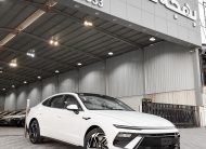 Hyundai Sonata Smart (White)