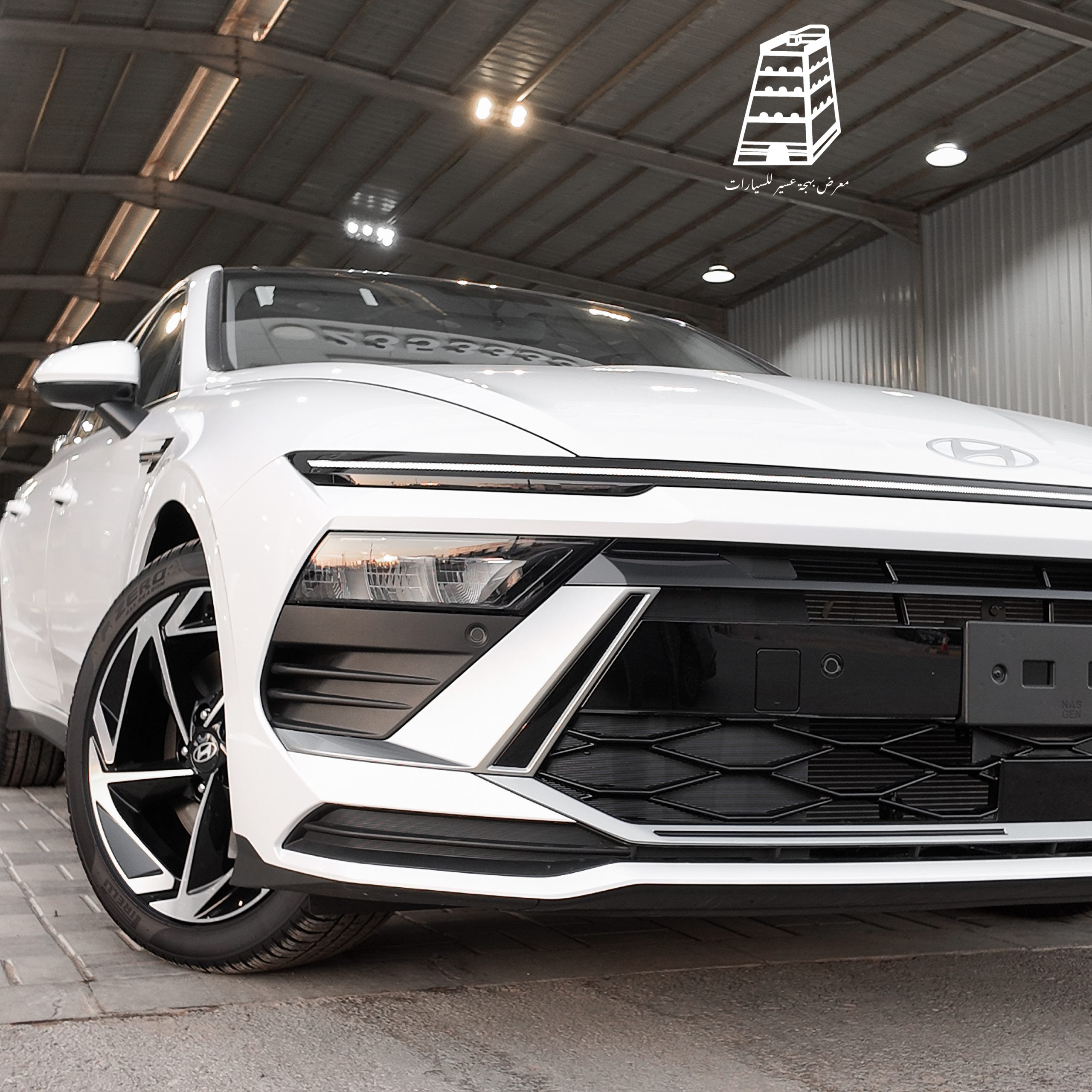 Hyundai Sonata Smart (White)