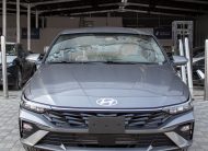 Hyundai Elantra Smart Plus (Silver)