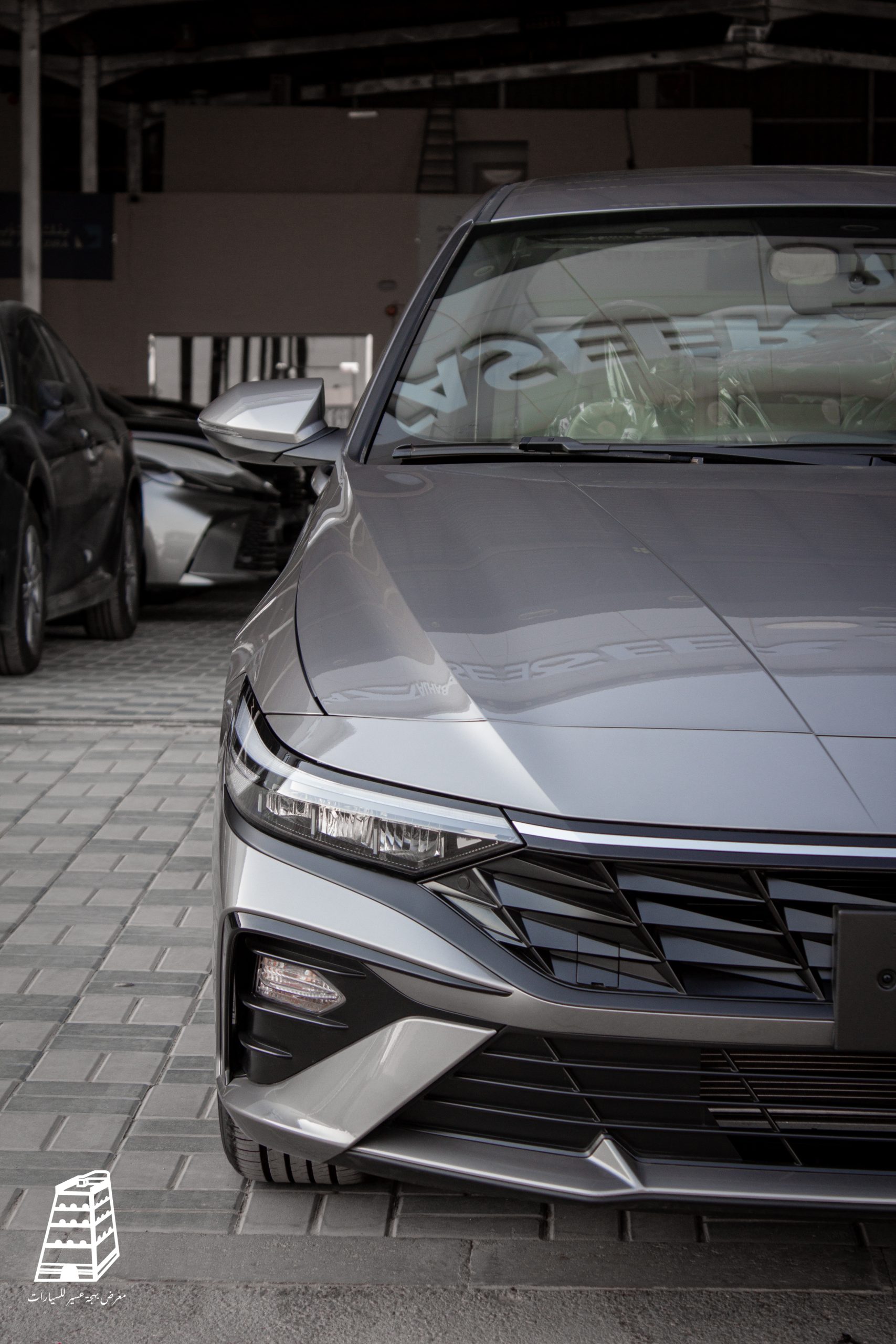 Hyundai Elantra Smart Plus (Silver)