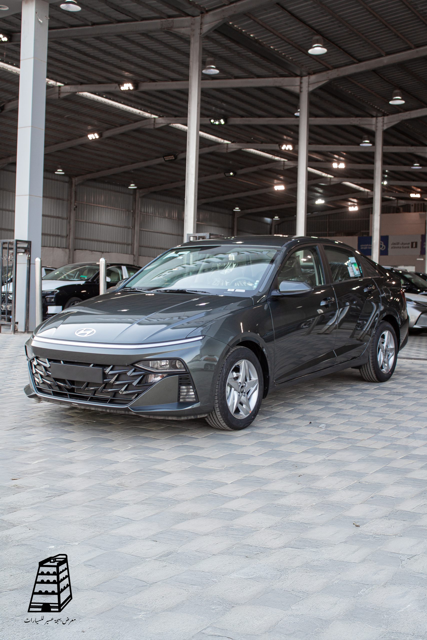 Hyundai Accent Smart (Black)