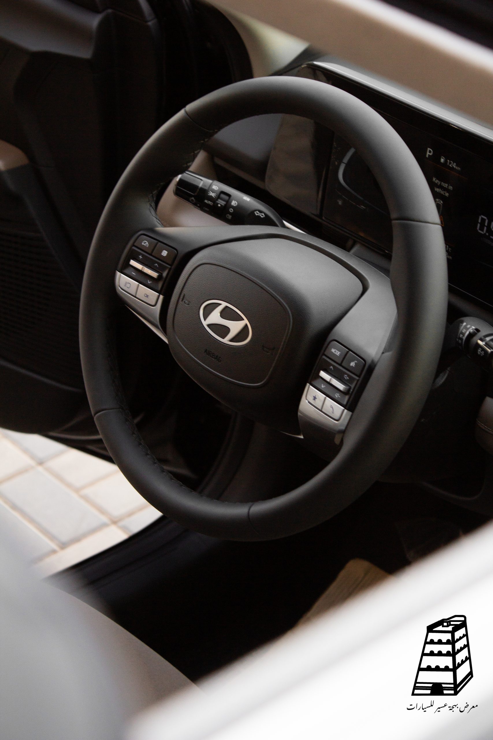 Hyundai Accent Comfort (Jet Black)