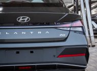 Hyundai Elantra Smart Plus (Black)