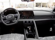 Hyundai Elantra Smart (White)