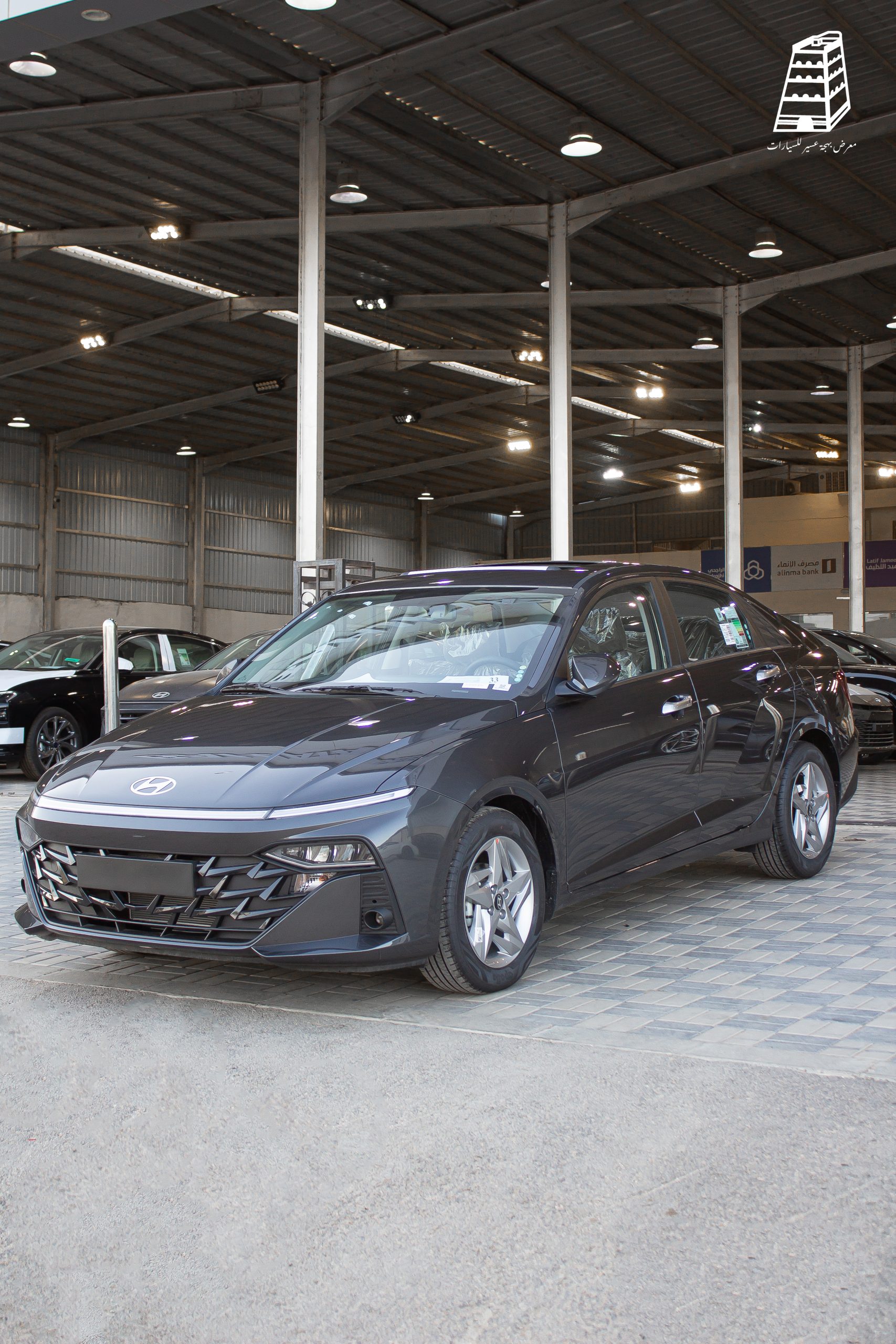 Hyundai Accent Comfort (Black)