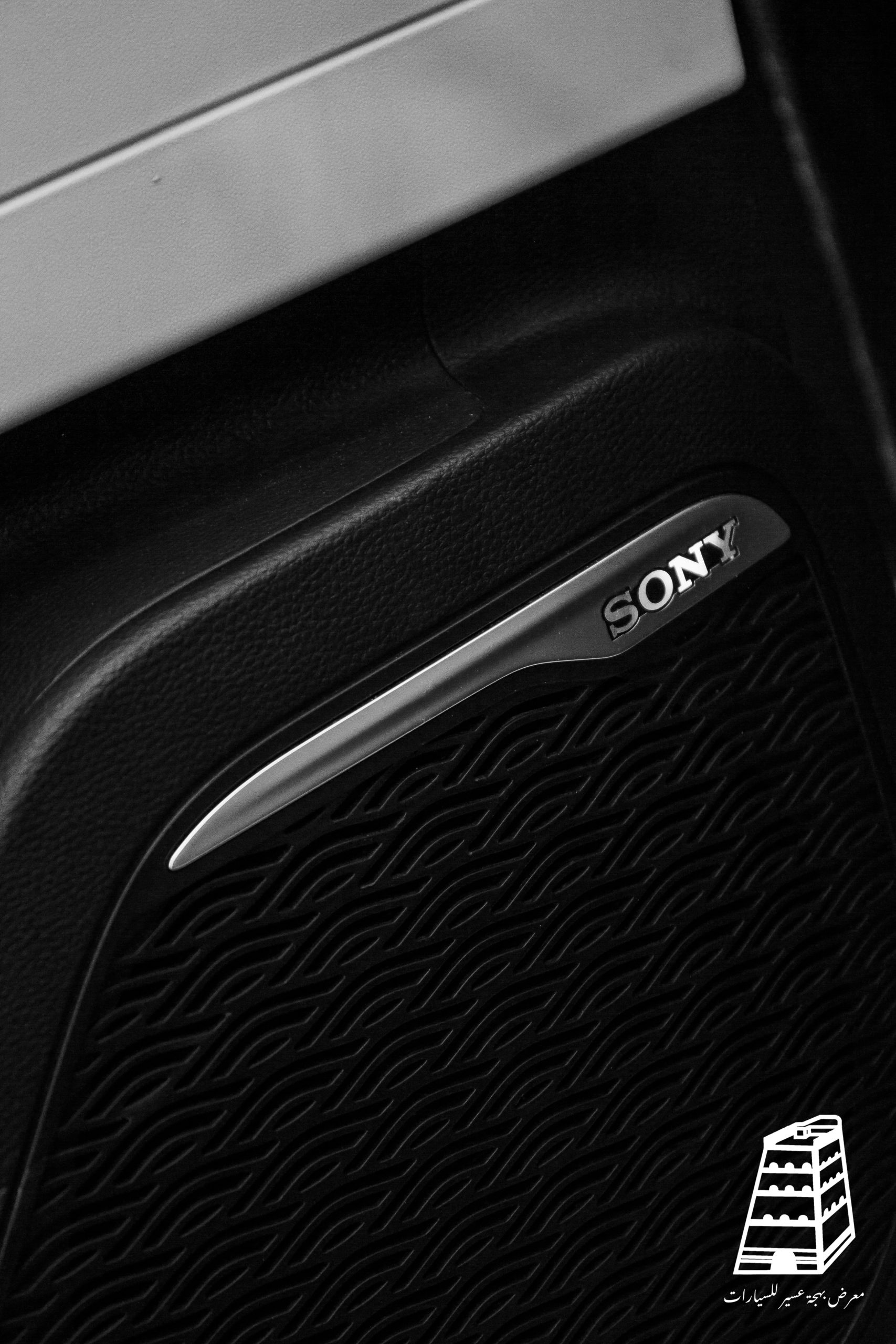 Cherry Arizo 8 Pro (Silver)