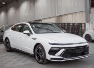 Hyundai Sonata Comfort (White)