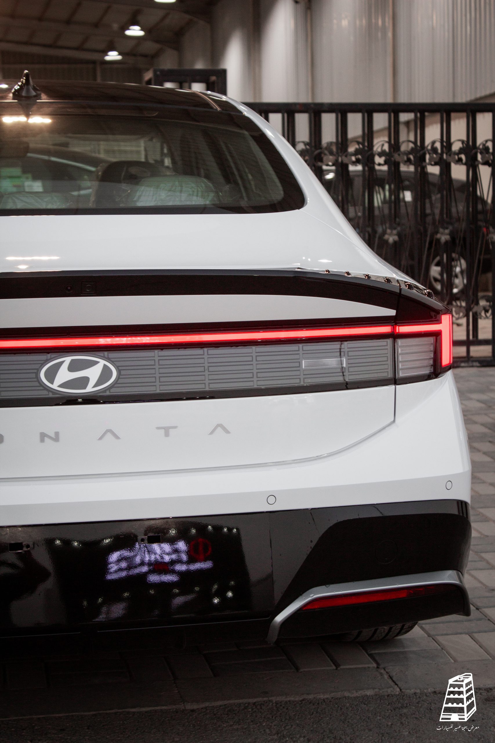 Hyundai Sonata Comfort (White)