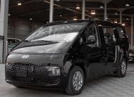 Hyundai Staria (Black)