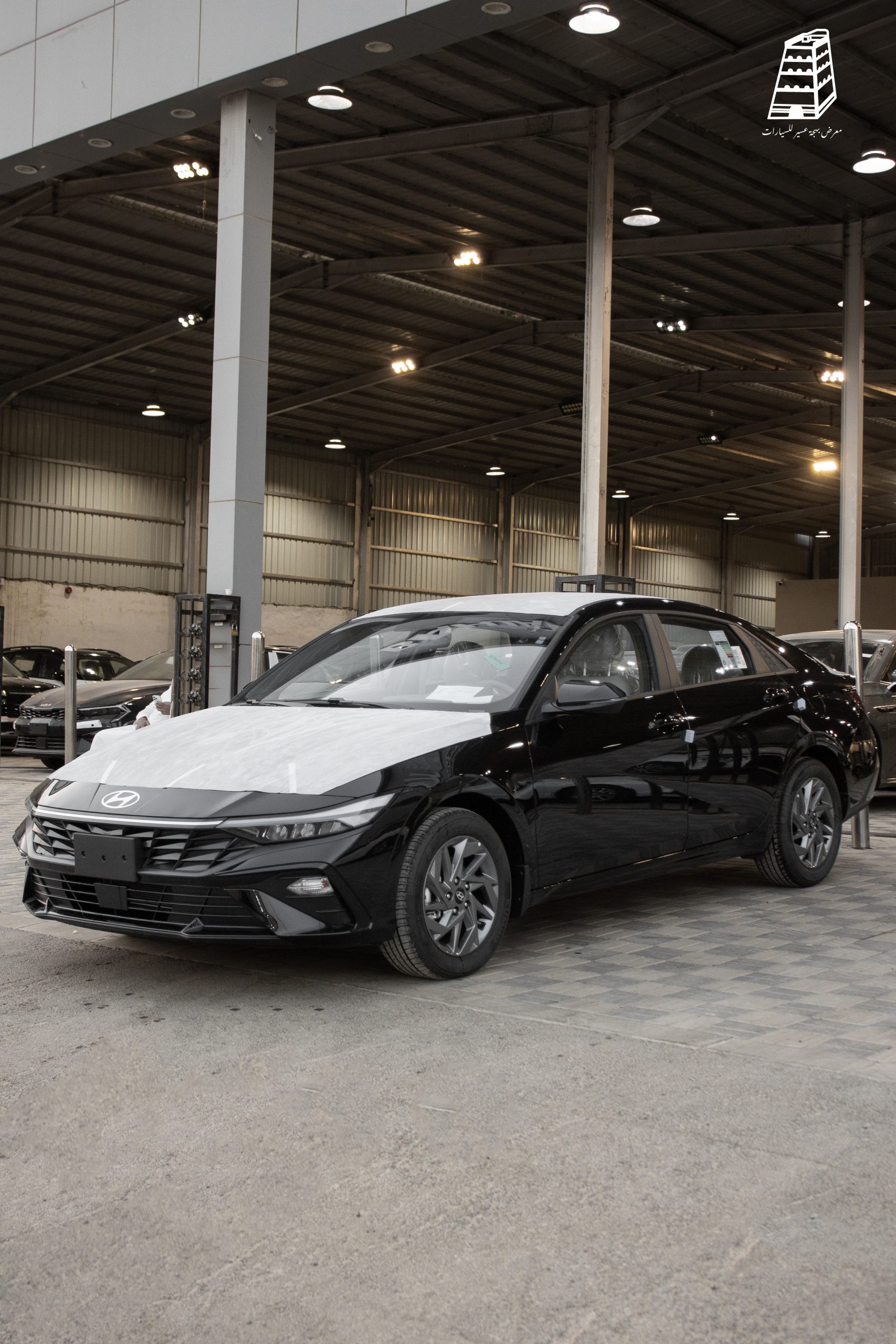 Hyundai Elantra Smart (Black)