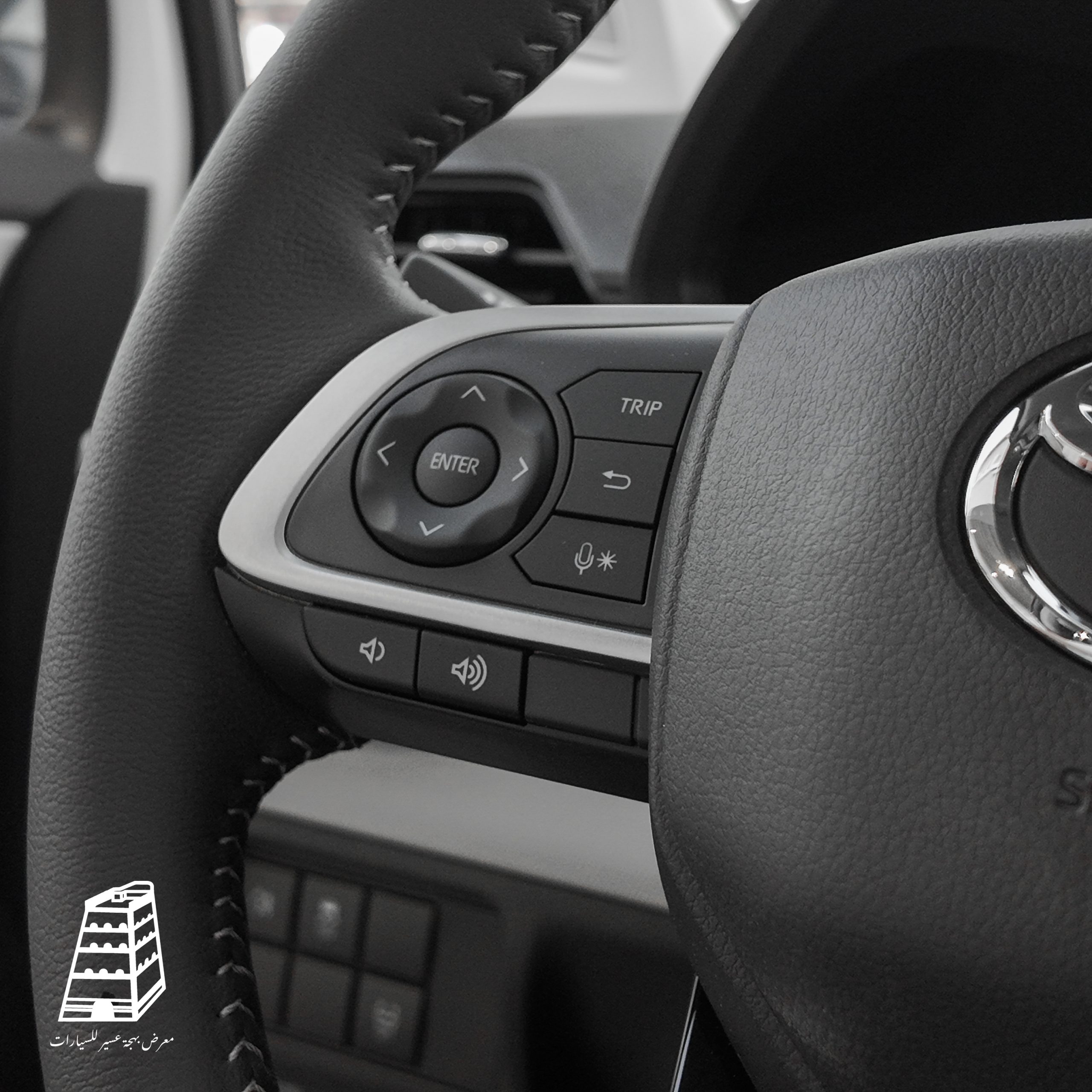 Toyota Veloz (White)