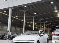 Hyundai Sonata Comfort (White)