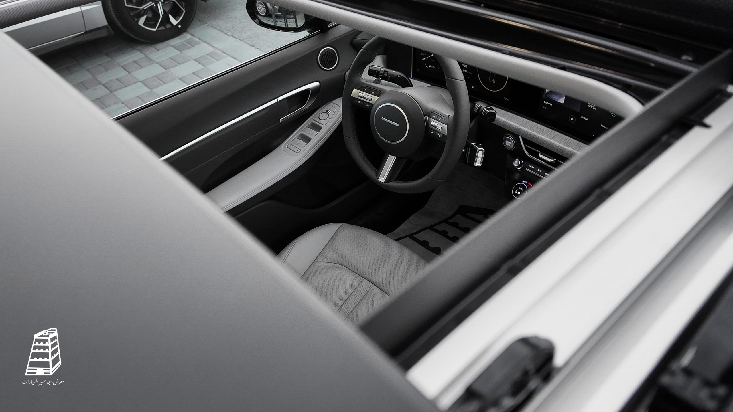 Hyundai Sonata Comfort (Black)