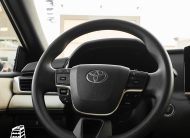 Toyota Camry E (Black)