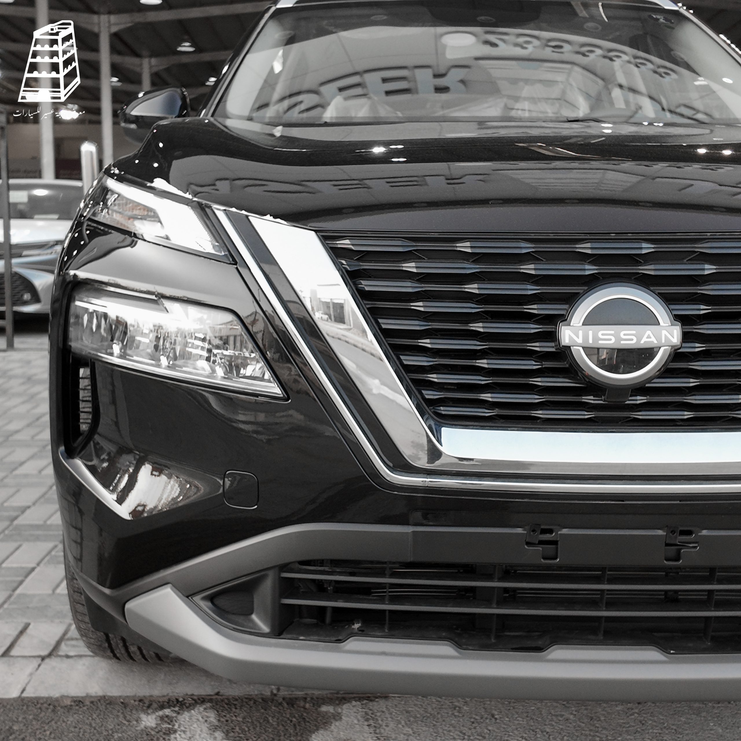 Nissan X-Trail Standard Double (Black)