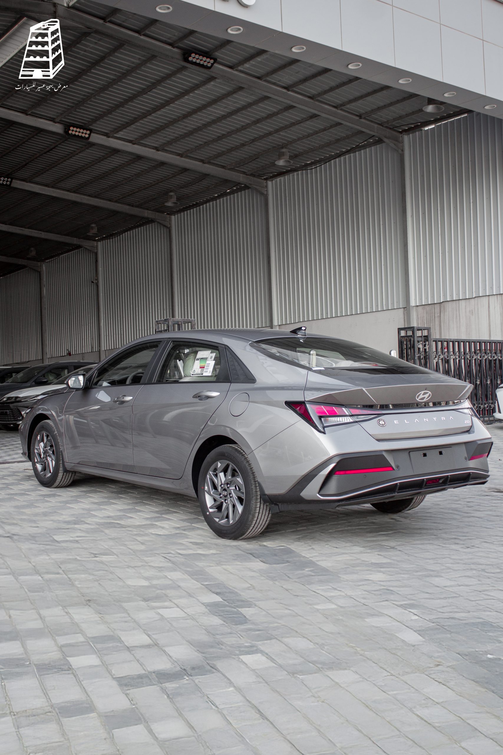 Hyundai Elantra Smart Plus (Silver)