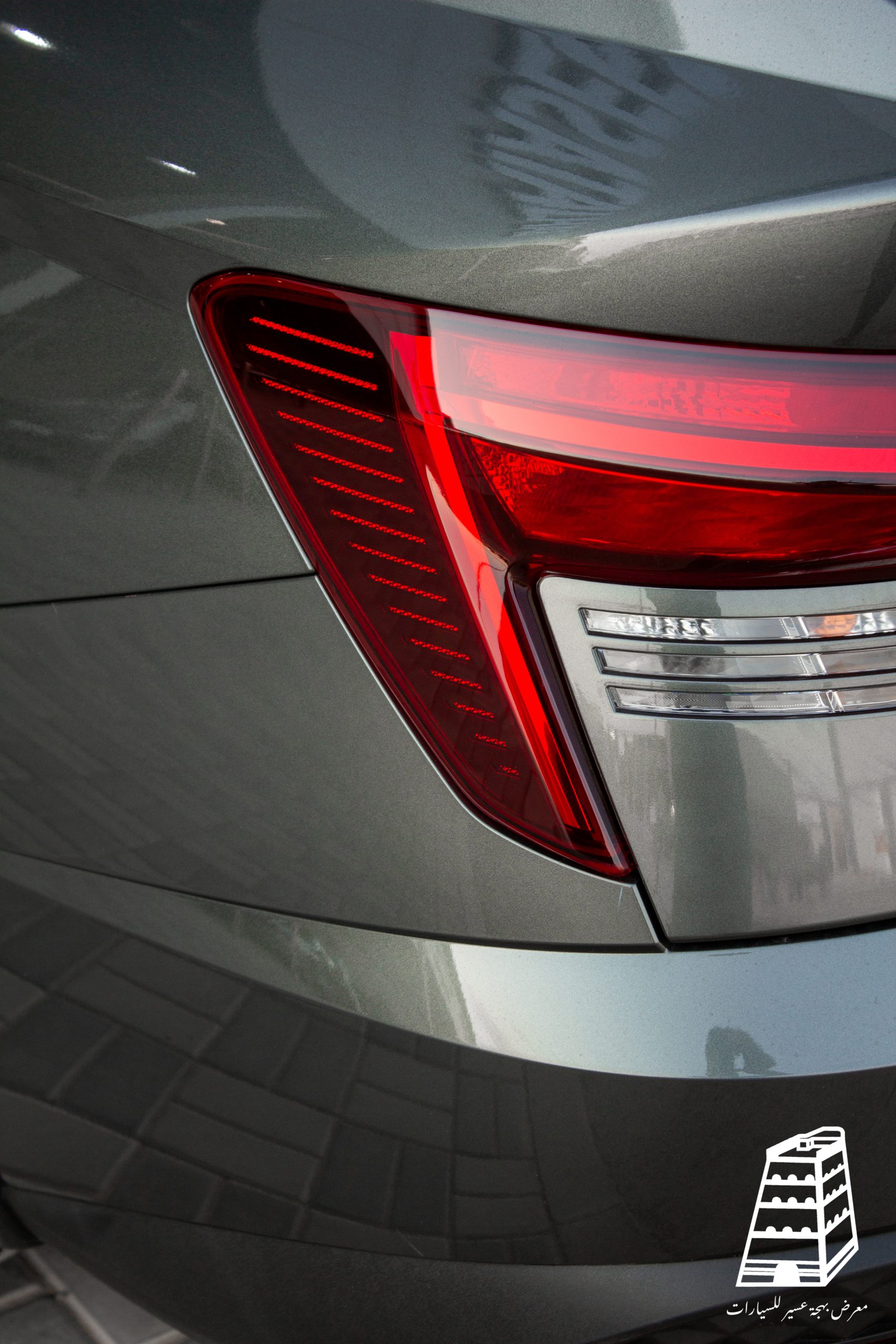 Hyundai Accent Smart (Black)