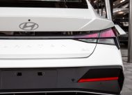 Hyundai Elantra Smart Plus (White)