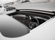 Hyundai Elantra Comfort (White)