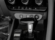 Hyundai Elantra Comfort (White)