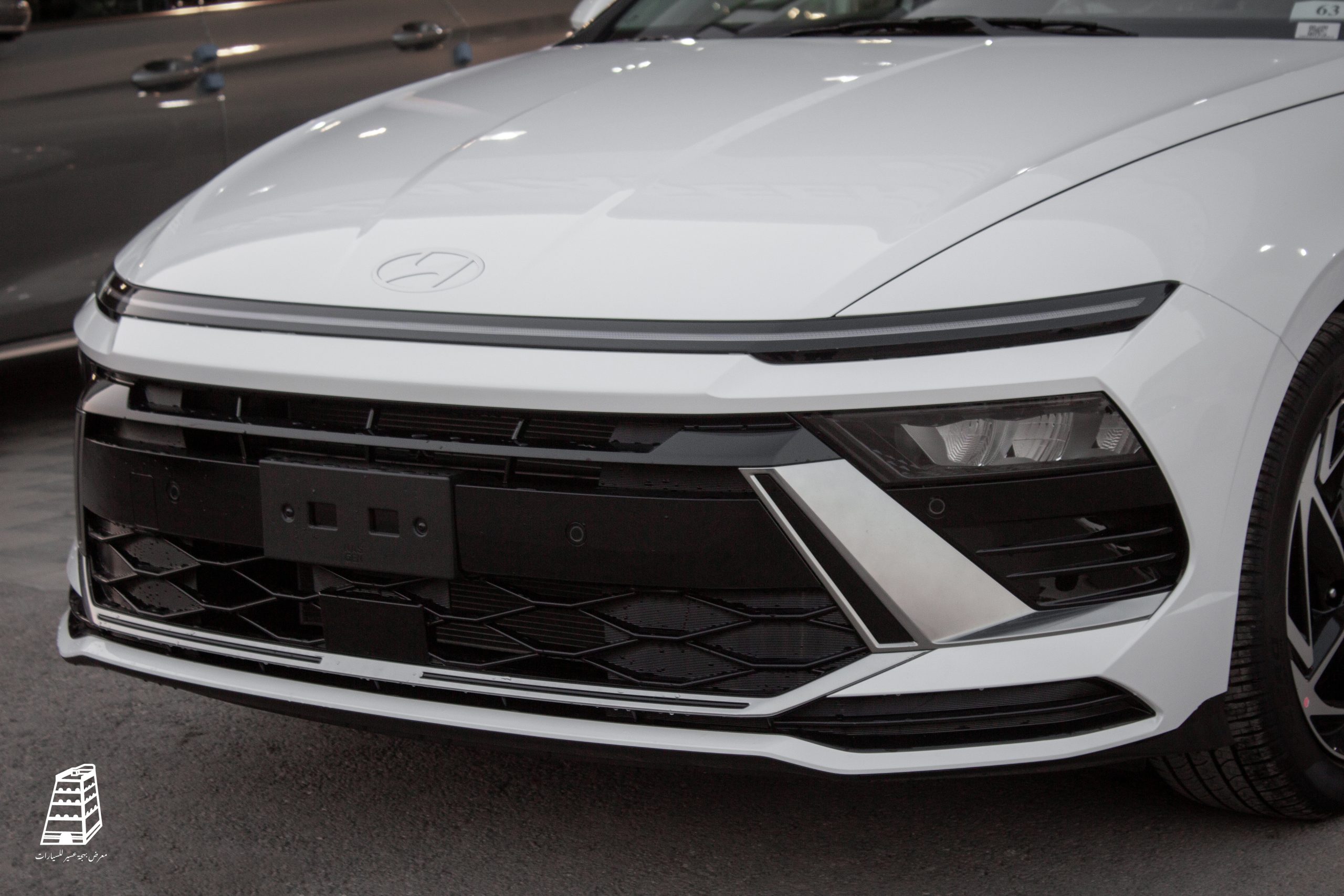 Hyundai Sonata Comfort (White)