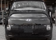 Hyundai Staria (Black)