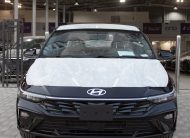 Hyundai Elantra Smart (Black)